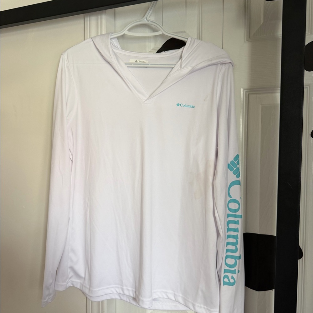 Columbia White Hooded Sun Shirt with Teal Logo and Sleeve Script